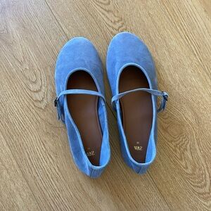 Zara Women's Light Blue Suede Flats